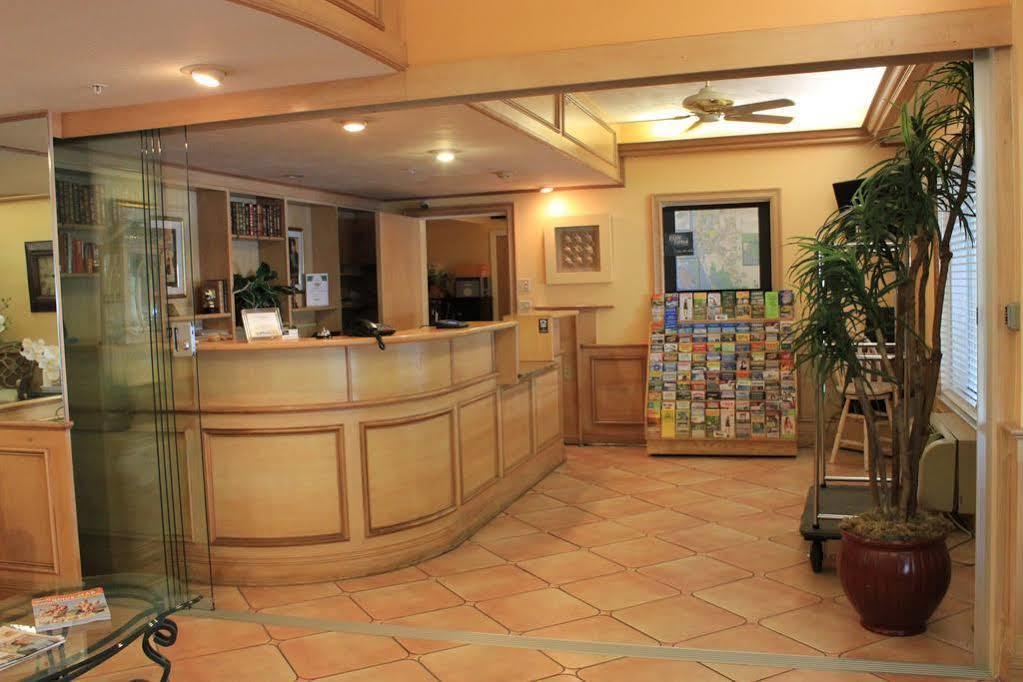 Naples Park Central Hotel المظهر الخارجي الصورة